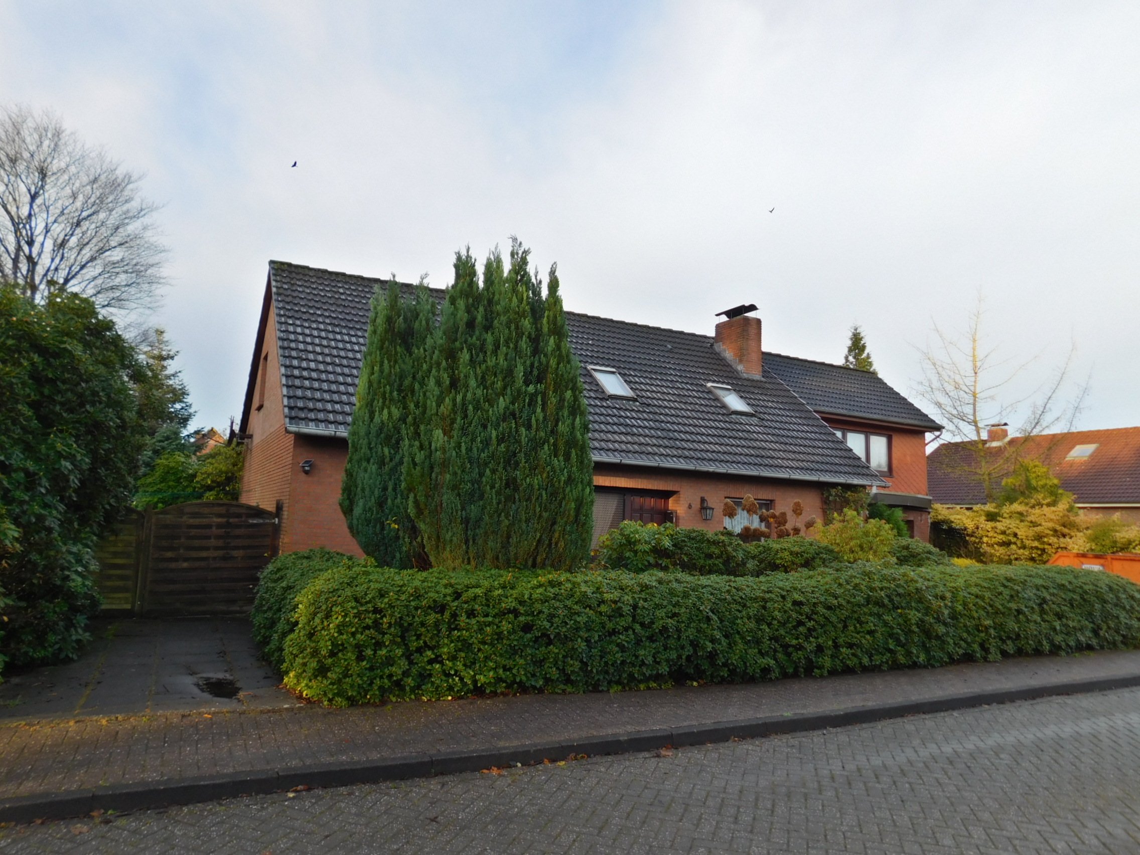 Foto WIESMOOR: Wohnhaus
