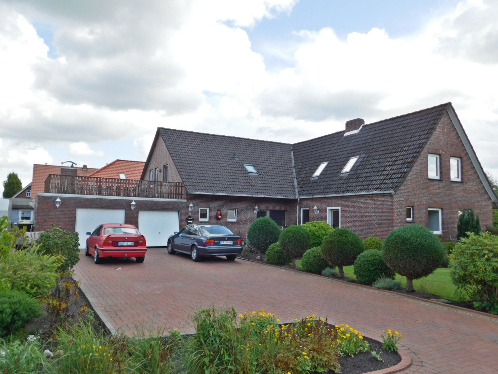 Foto WIESMOOR: Mehrfamilienhaus