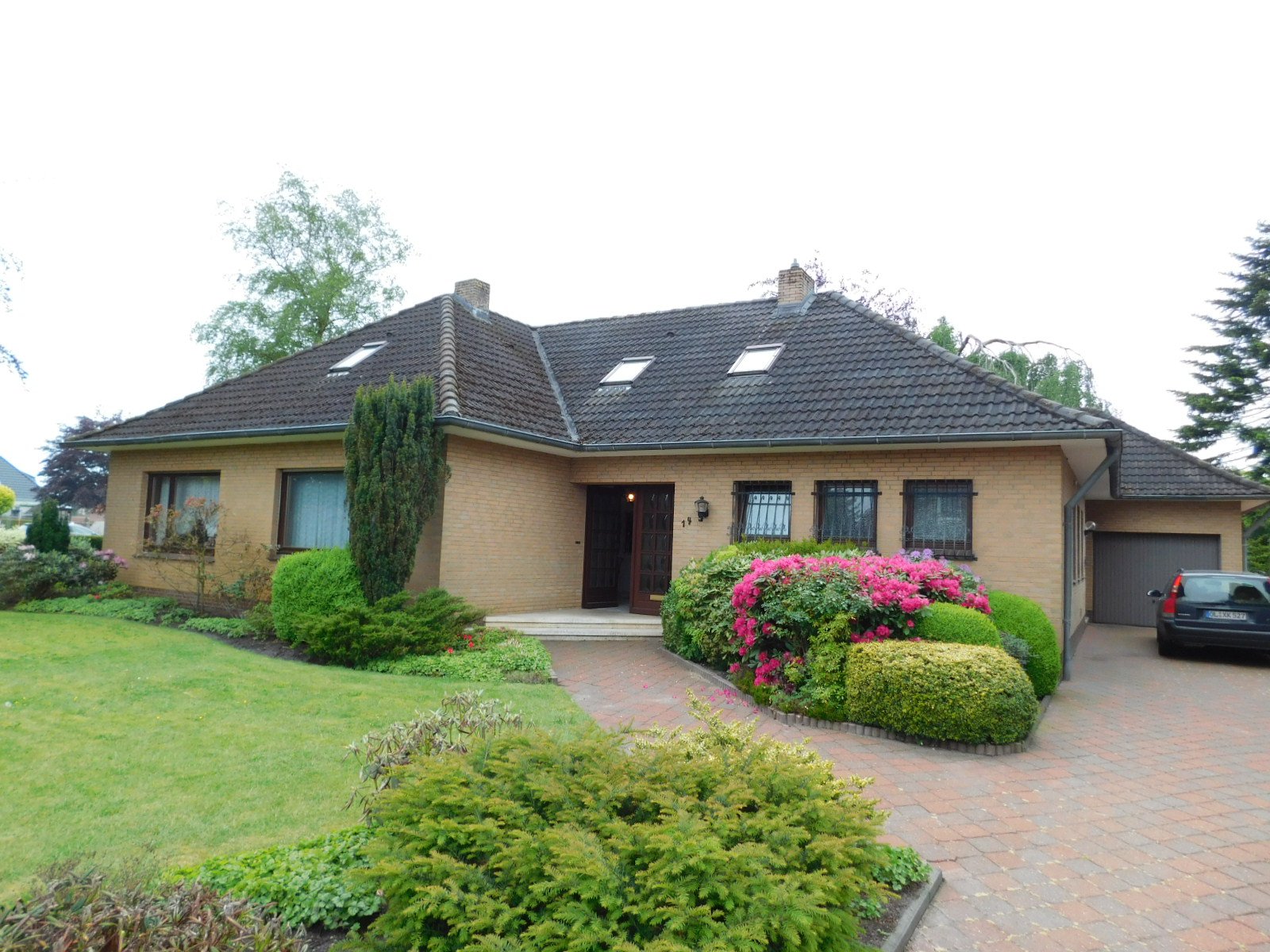 Foto WIESMOOR: Sch�ner Bungalow