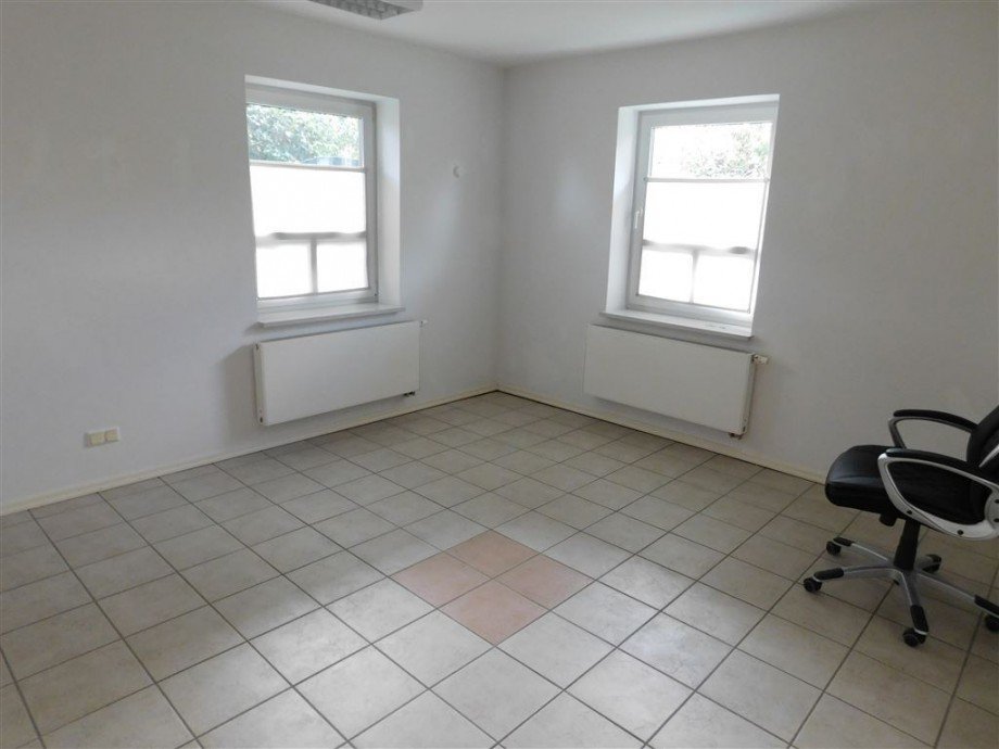 Zimmer B�ro / Praxis Wiesmoor