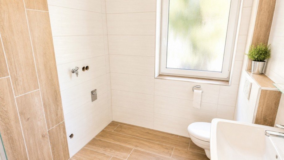 Badezimmer Etagenwohnung Wiesmoor