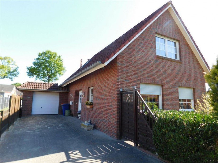 Ansicht Zweifamilienhaus Friedeburg , Ostfriesl