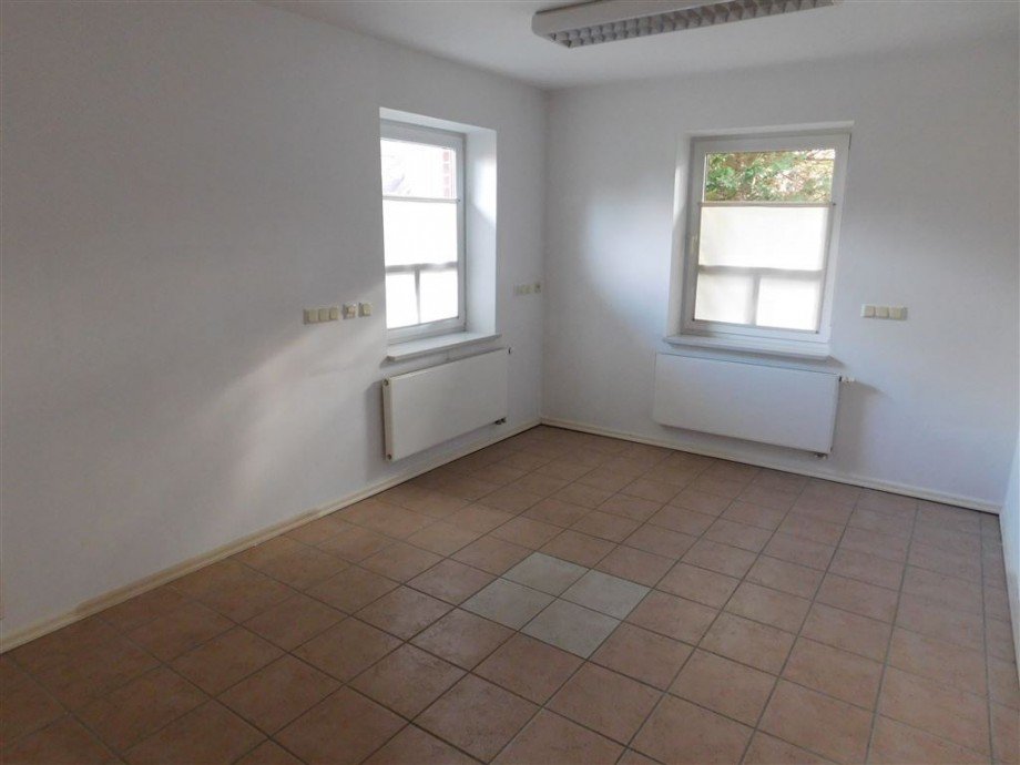 Zimmer B�ro / Praxis Wiesmoor