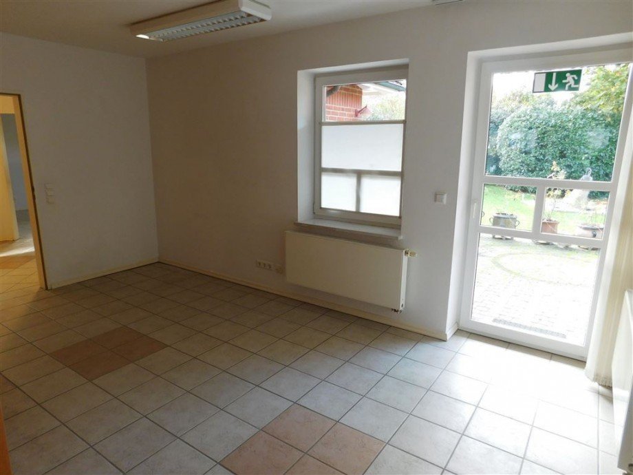 Zimmer B�ro / Praxis Wiesmoor