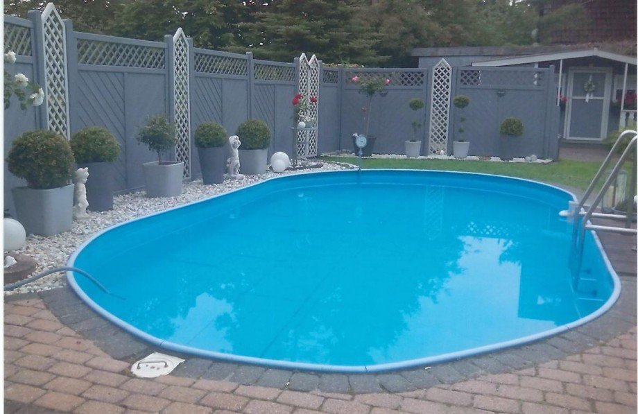 Pool im Sommer Haus Wiesmoor