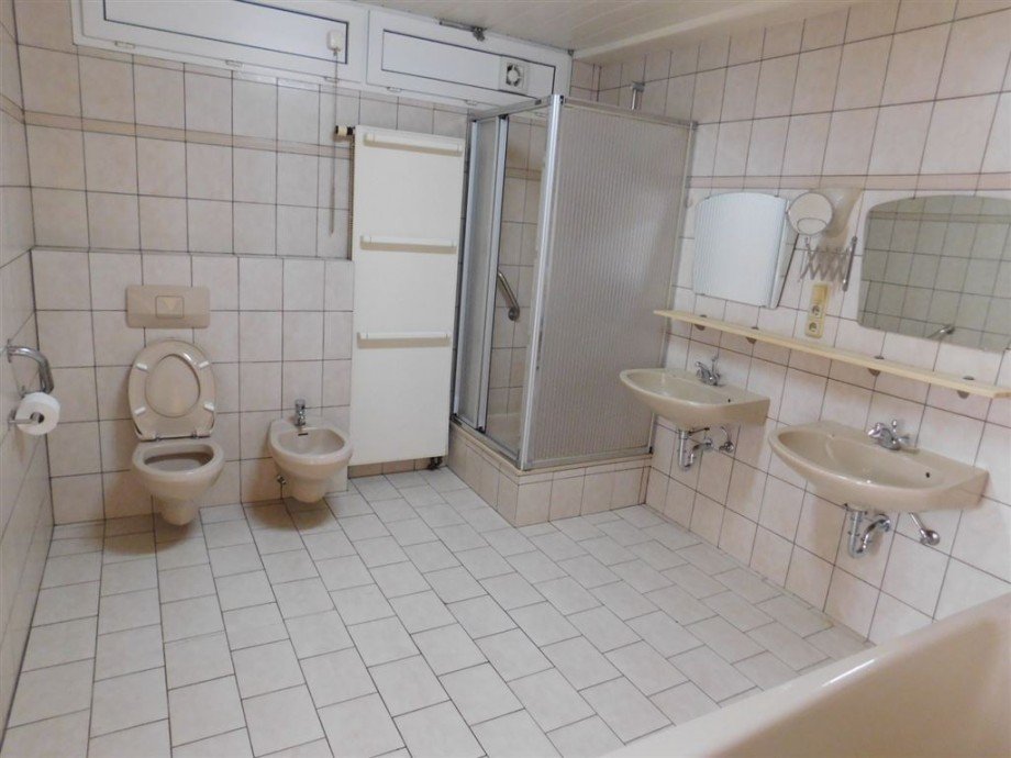 Badezimmer Wohnung Wiesmoor