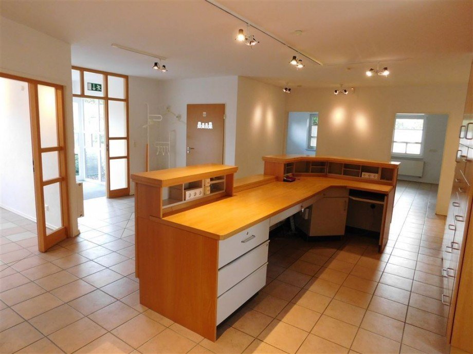 Ehem. Empfang B�ro / Praxis Wiesmoor